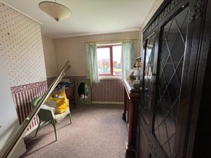Dining room- click for photo gallery